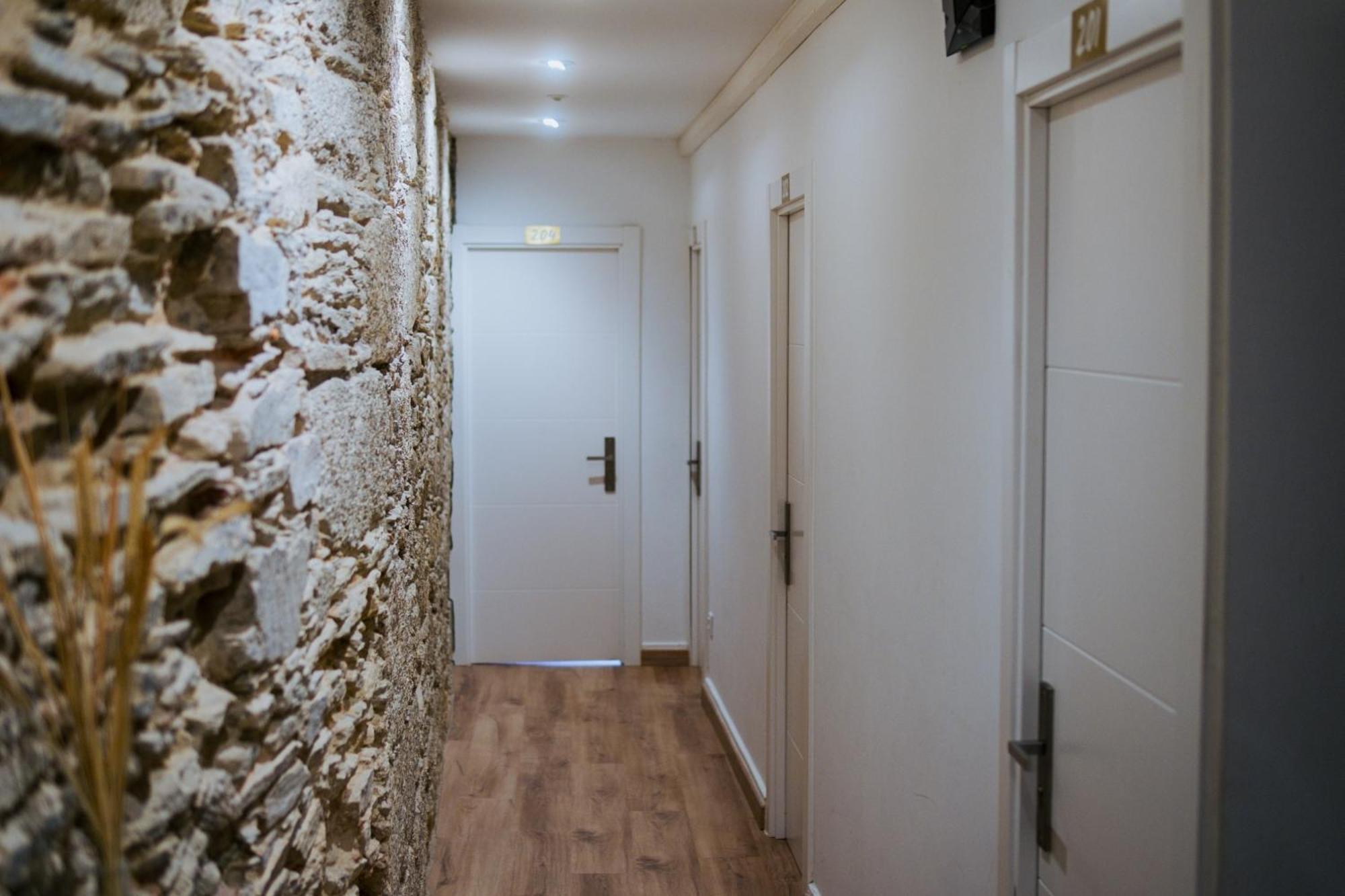 Hostal Santa Cruz Σαντιάγο ντε Κομποστέλα Εξωτερικό φωτογραφία